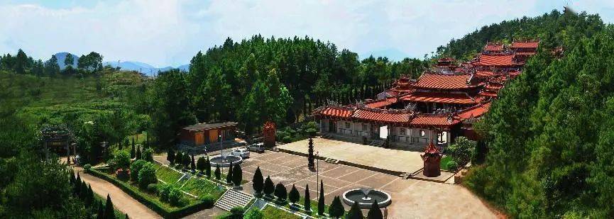 南安市眉山乡高田村深入学习推广浙江"千万工程"经验,奋力开创乡村