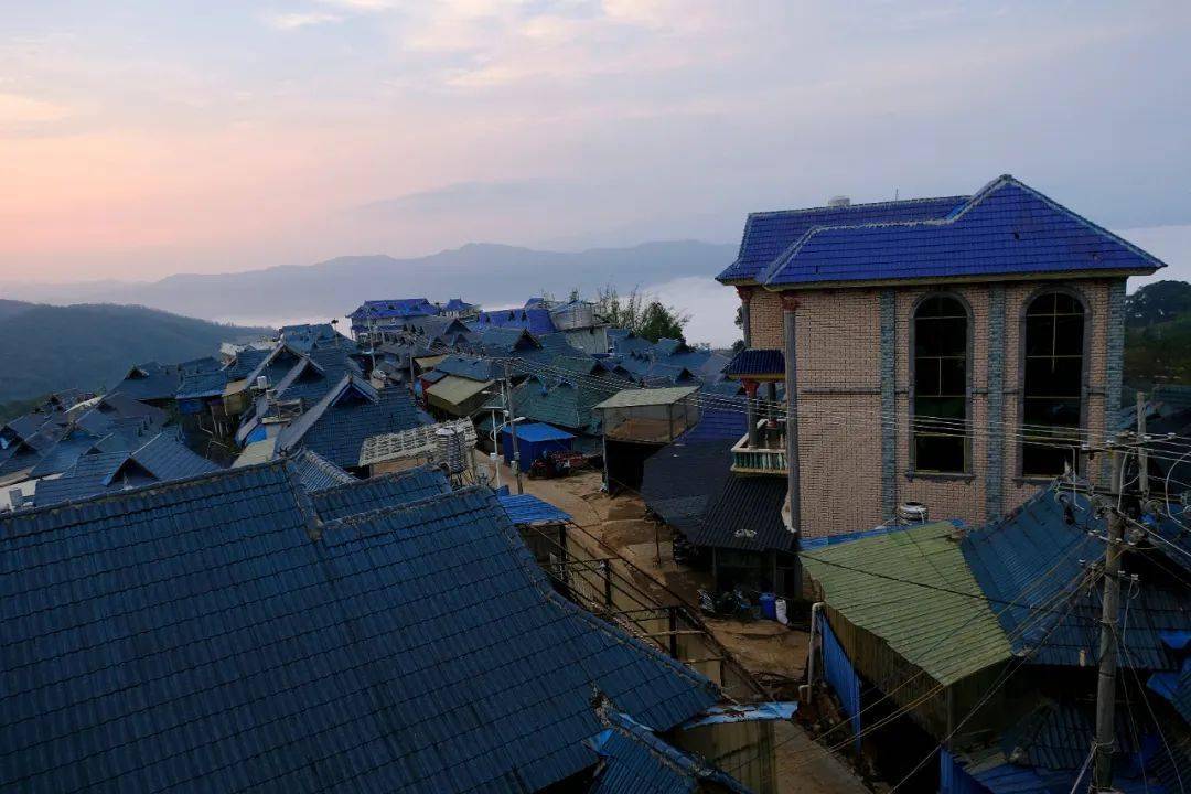 罗怀学‖《云南布朗山》之"悄悄的变化"_照片_摄影_画册