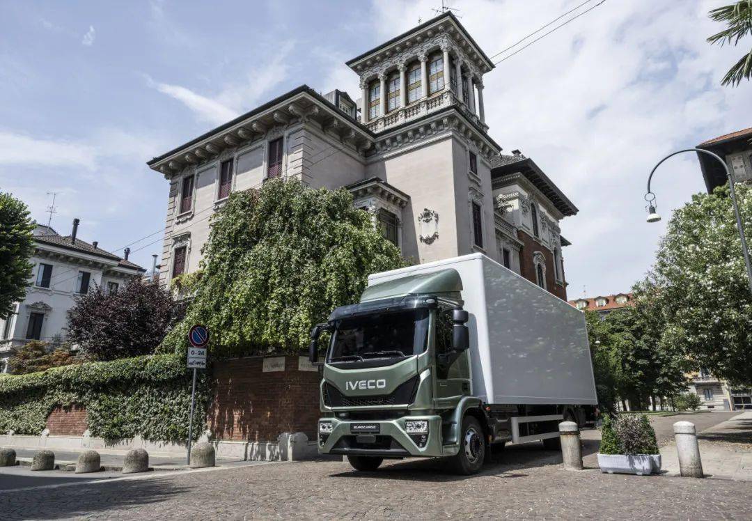 依维柯新款eurocargo车型引入新技术和天然气,覆盖全系列车型,确保