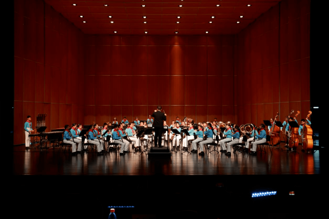 艺术节舞蹈器乐专项展示活动现场展演圆满结束_第一中学_小学部_青岛