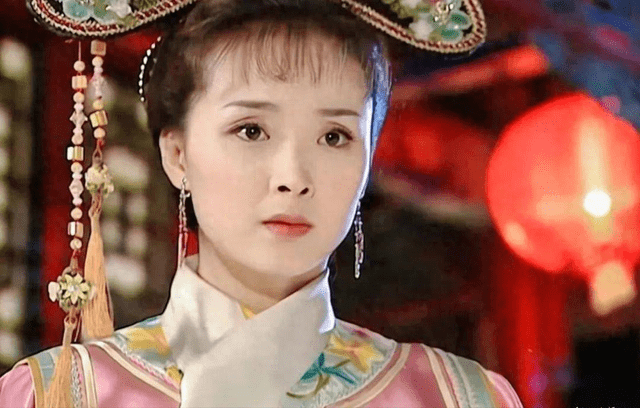 49岁"晴格格"王艳惨状曝光:15亿豪宅没了,贵妇人设崩了_生活_感情