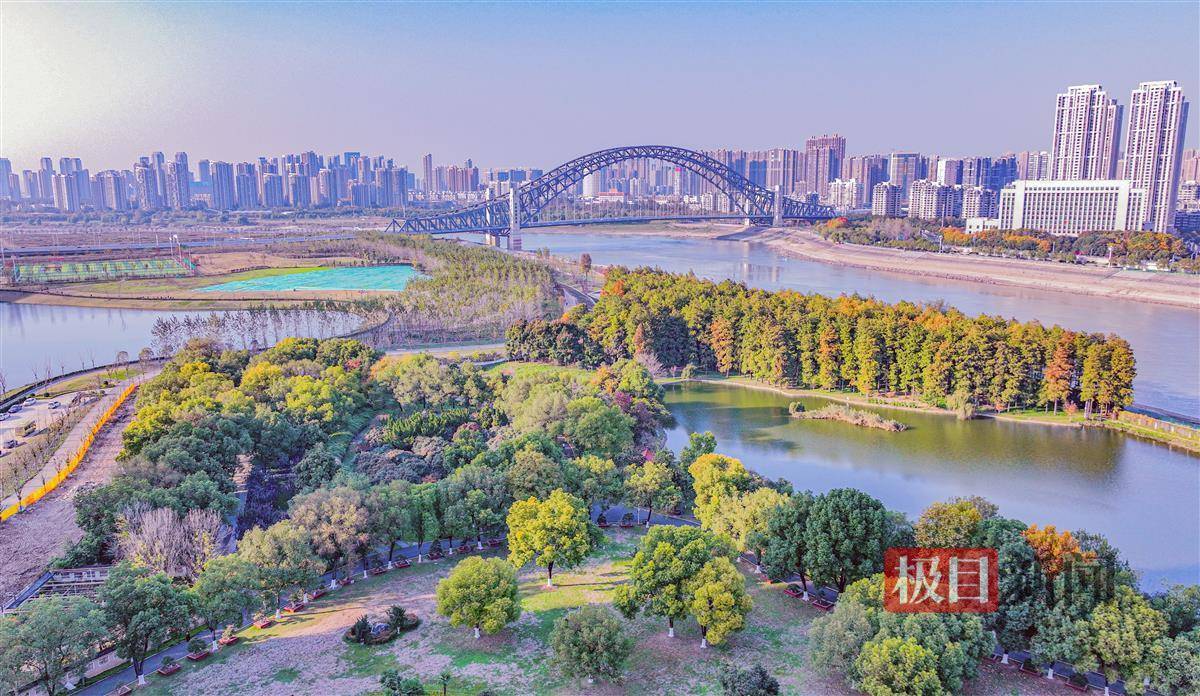 初冬的武汉汉江湾色彩斑斓_汉水_汉口_秦岭