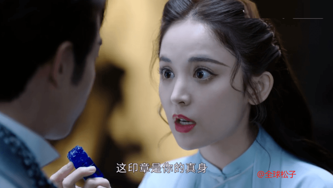 她被艳压了?_迪丽热巴_古力娜扎_女明星