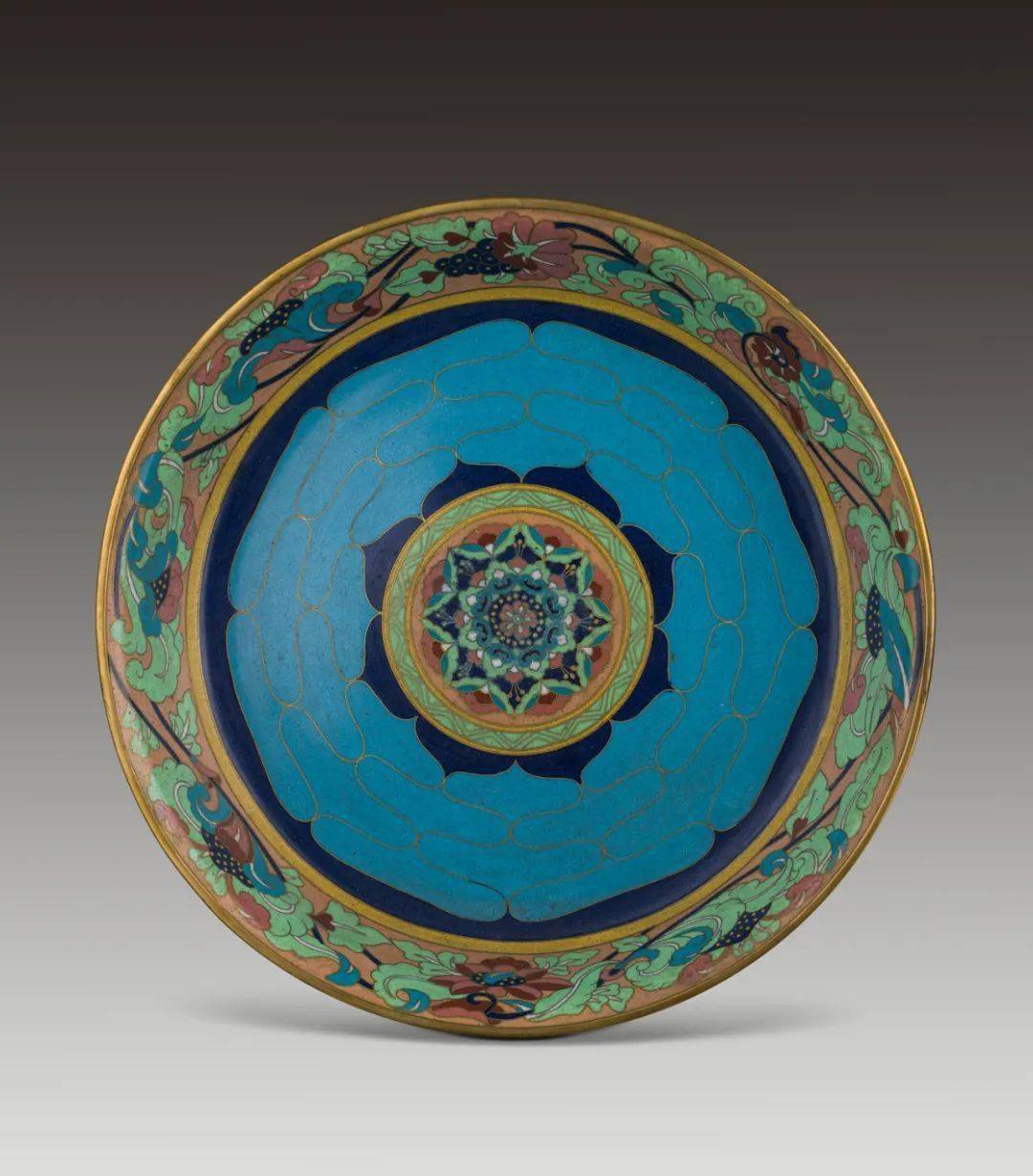 景泰蓝和平鸽大盘背后的传承故事_图案_工艺品_传统