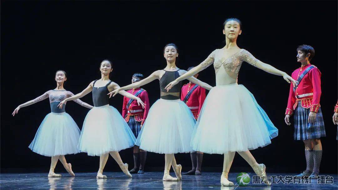 广州芭蕾舞团团长图片
