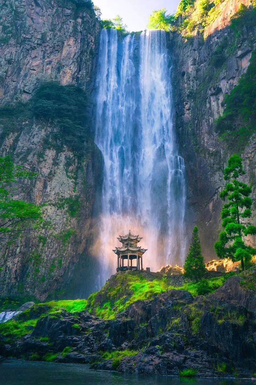 周末/跨年/元旦通用 送百丈漈门票!超值抢住高端国际品牌新酒店!