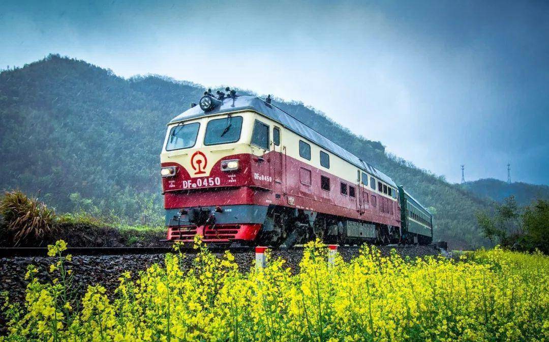 性价比超高的7张火车票,带你看遍沿途的绚丽_中国_西安_风景