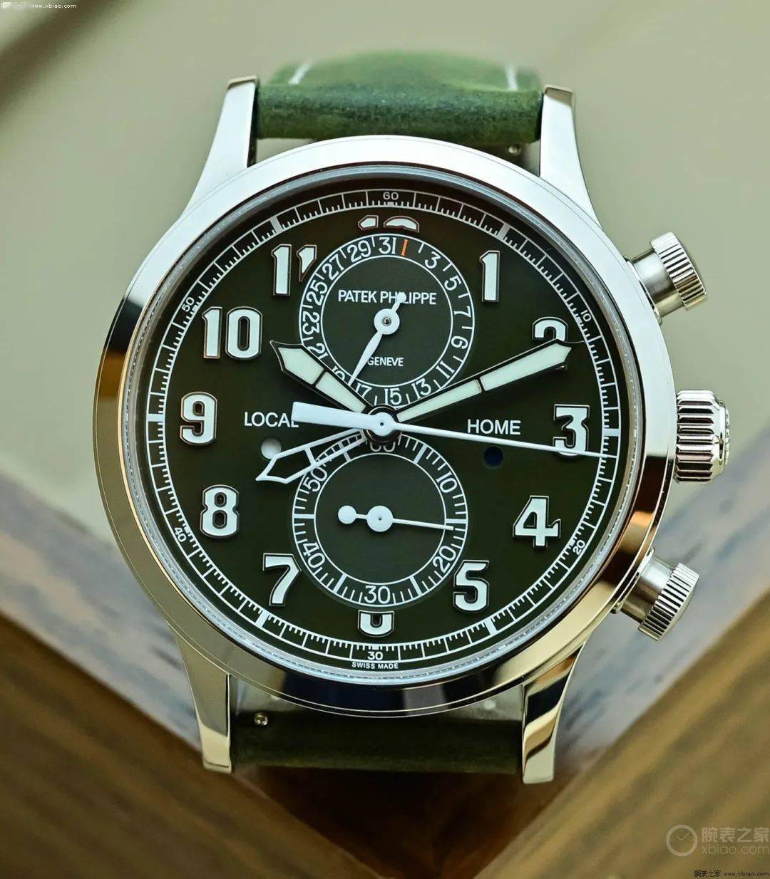 当然有,百达翡丽calatrava飞行表,比如今年新款飞行员两地时计时5924g