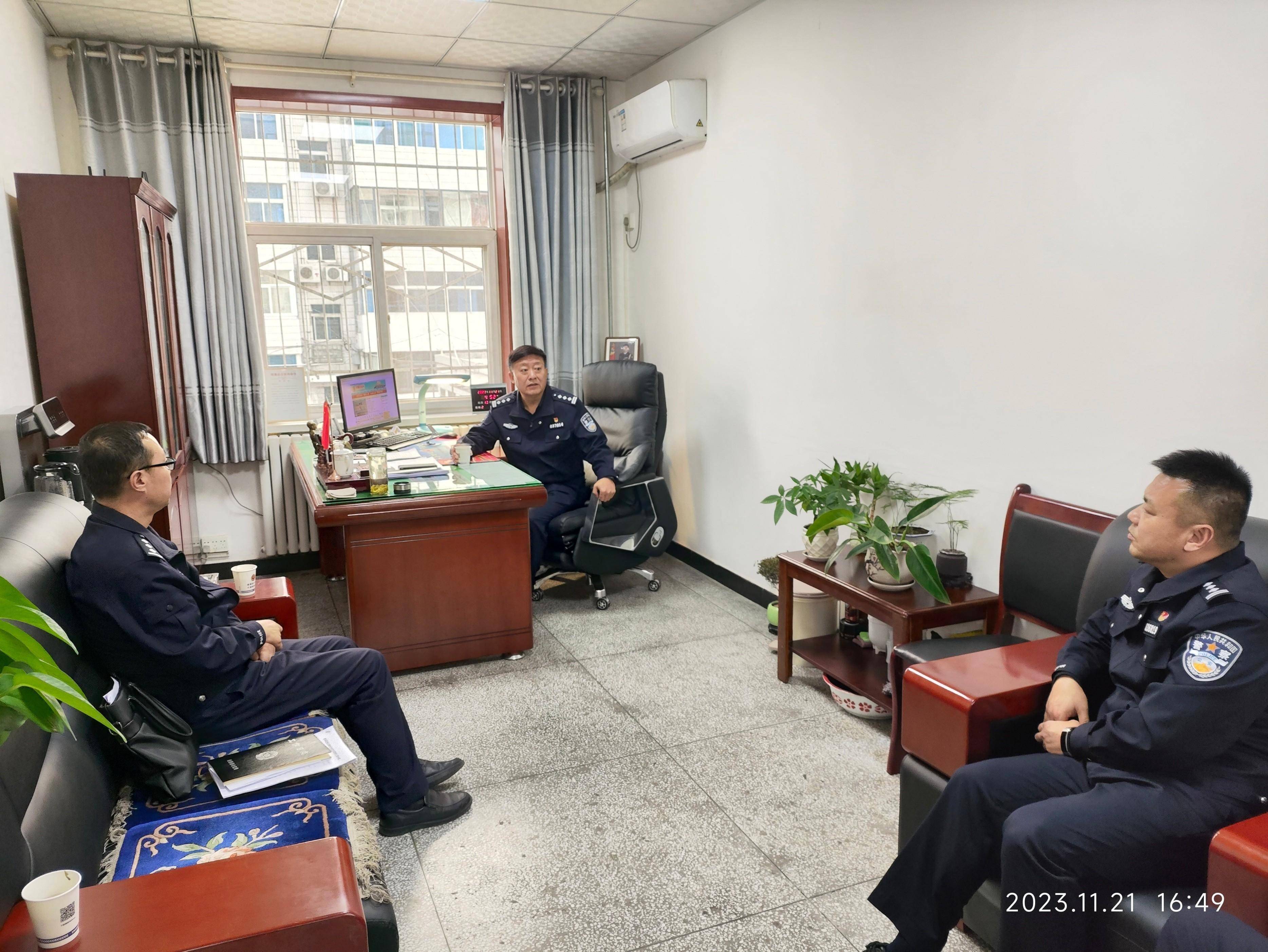 绥德公安:薛斌督导检查城区派出所专项工作_整治_行动_治安