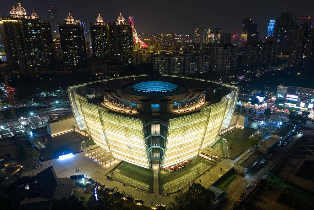 廣州藝術博物院(廣州美術館)新館正式啟用,開館大展匯聚名家名作_廣東