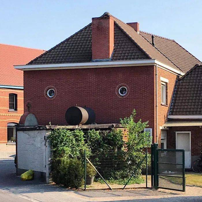 2023全球沙雕建筑大赏,几十万网友笑到头掉:表情包get!_ins_房子_什么