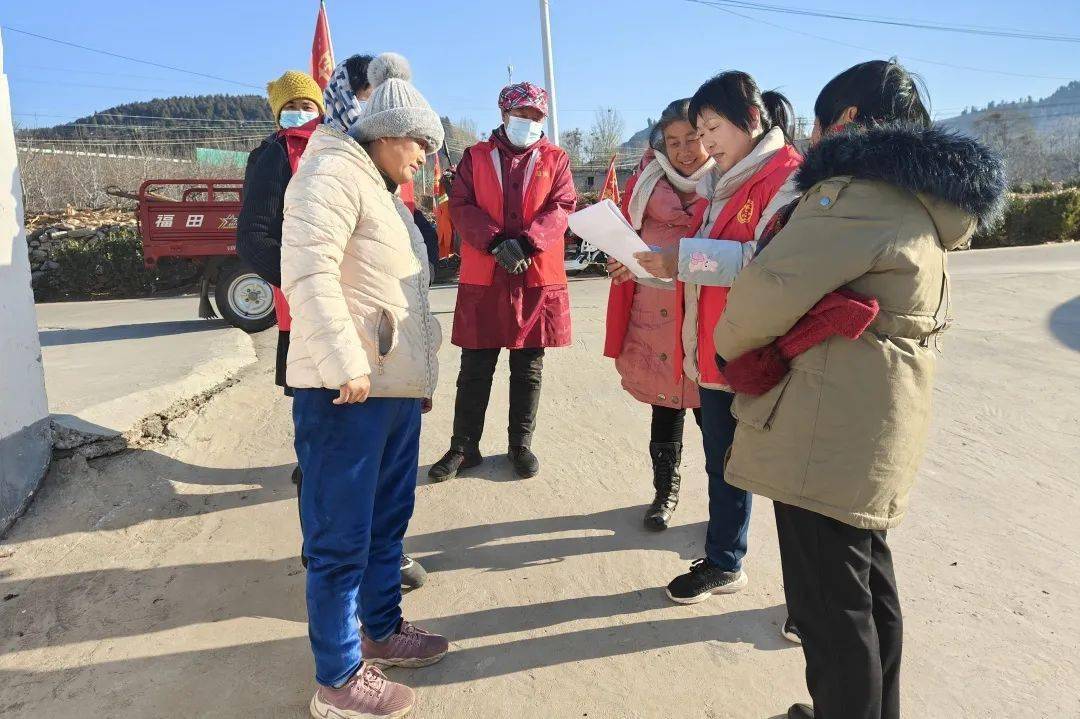 桃园镇:网格员入户走访在行动_群众_服务_肥城
