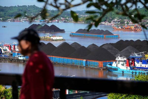 “淘汰化石燃料,就会回到石器时代”?2023气候变化峰会上争议不断 “淘汰化石燃料,就会回到石器时代”?2023气候变化峰会上争议不断