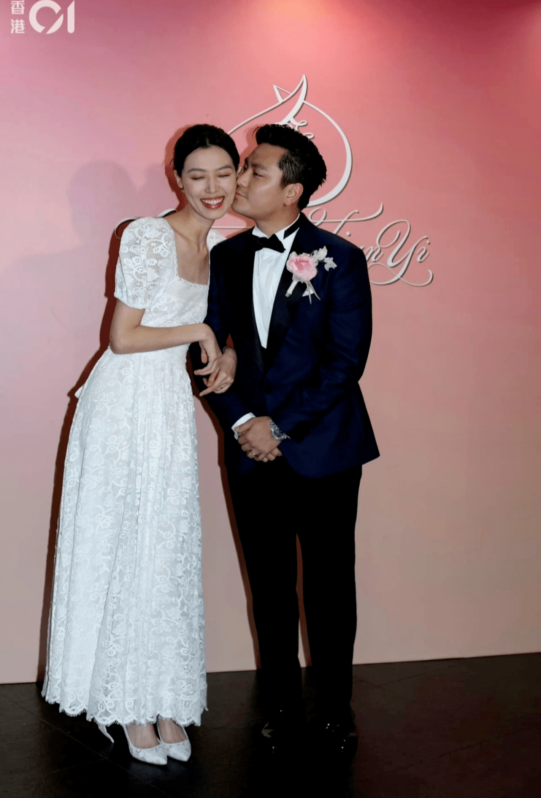 张艾嘉这段隐秘往事又被翻出来了…_王令尘_范姜_新娘