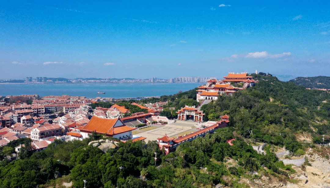 湄洲岛上的新家老味道——台胞们在大陆开启向往的生活_郑雅萍_莆田