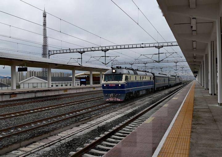 甬金铁路进入动态检测阶段_宁波市_义乌_全线