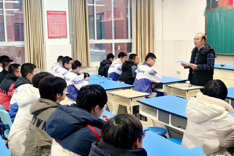 济南中学师生"双向奔赴,全员育人导师制点燃冬季学习热情_生活_进行