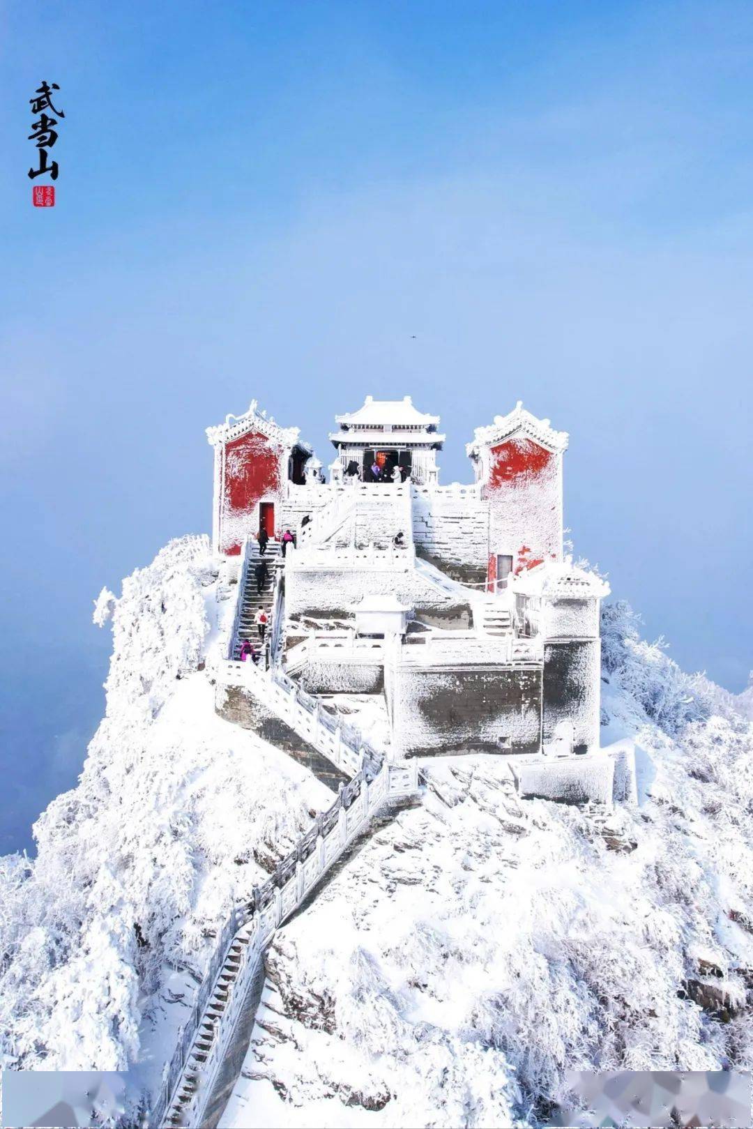 北故宫vs南武当——两大顶流"雪景大片"同步上新!