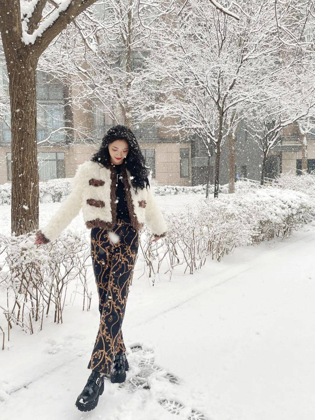 下雪啦!杨超越,赵今麦的同款雪景照怎么拍?