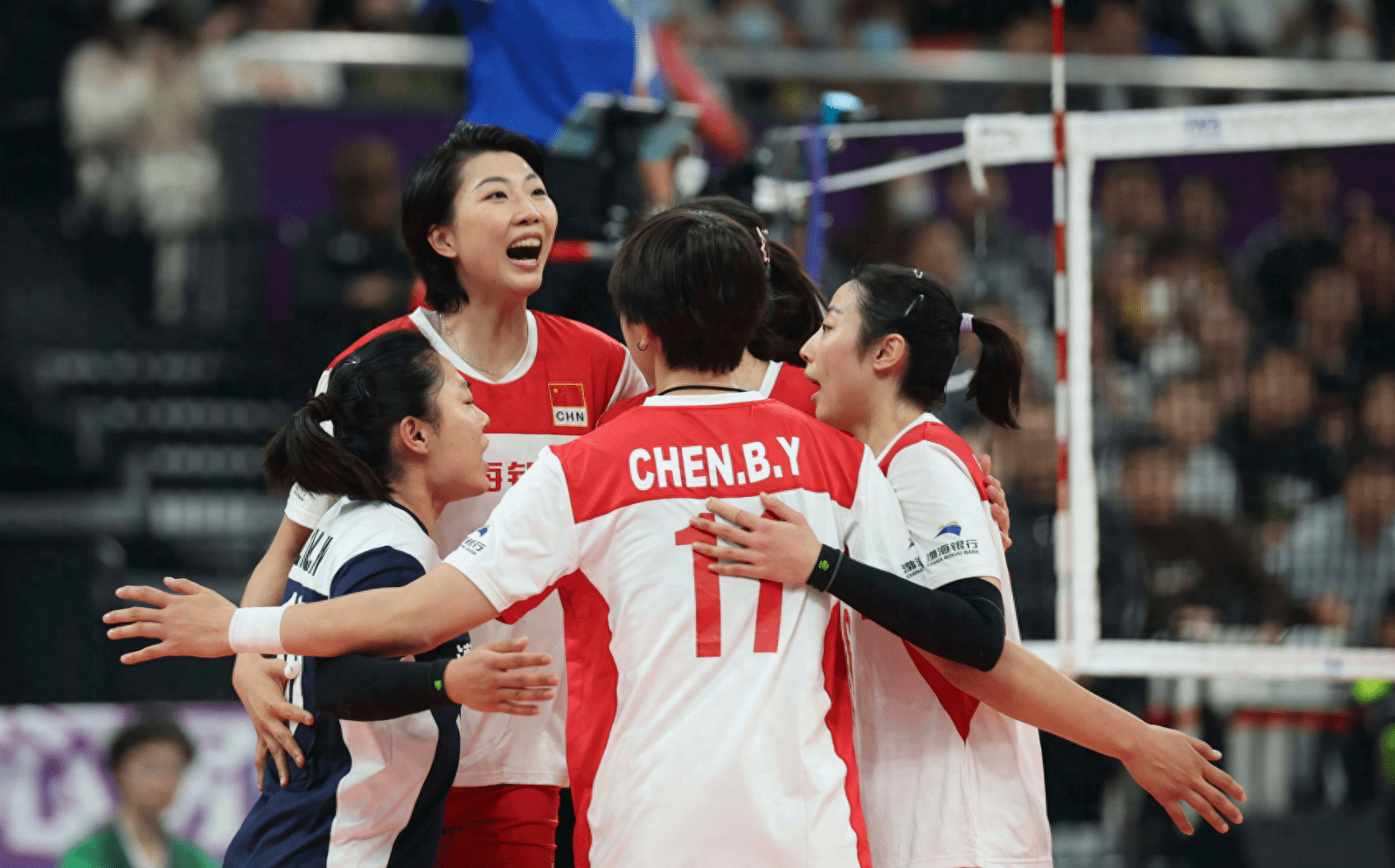 天津女排3-0赢在哪？李盈莹又添新帮手，姚迪重返国家队有戏_杨艺_比赛_进攻