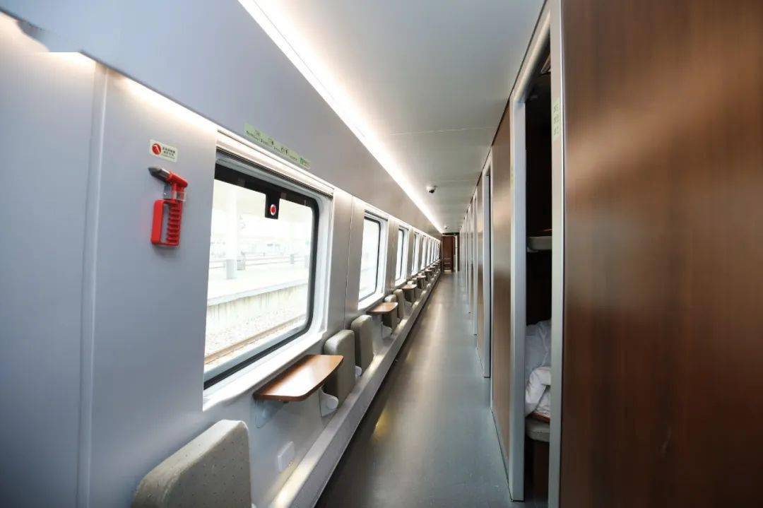 复兴号动卧列车即将"上线"_票价_旅客_土地