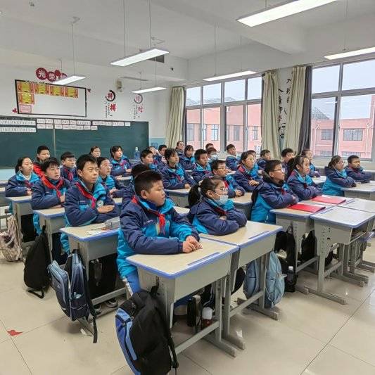 淄博博山白塔镇中心学校开展国家公祭日主题班会活动
