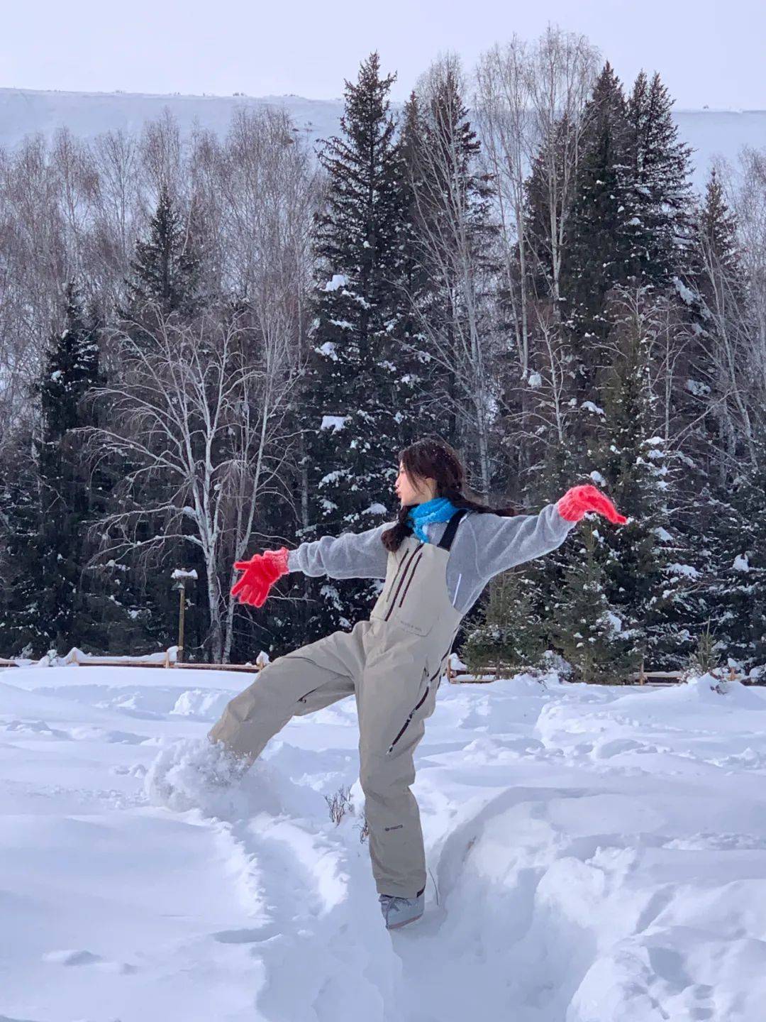伊周星潮流|雪地拍照,还得看杨超越!_照片_雪景_妹妹