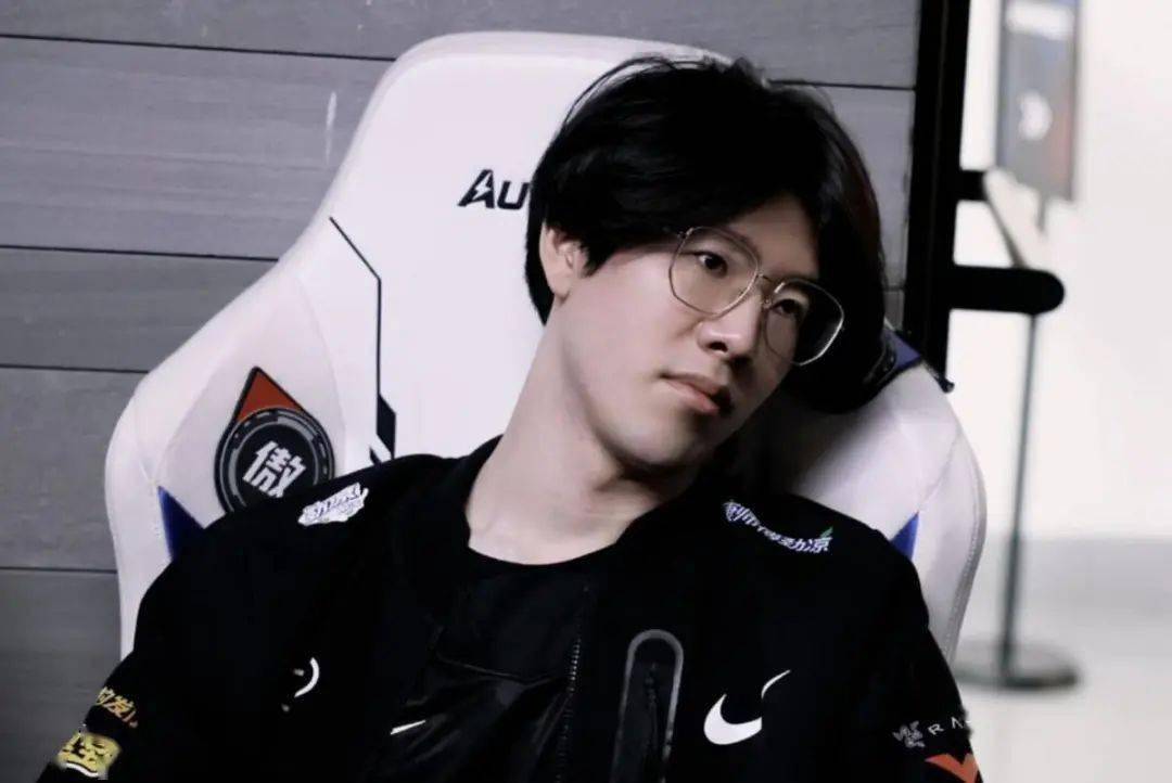 wbg管理换头像开辟新战场!tarzan同样选择休息:夏季赛能回来?