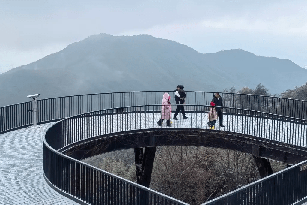 金华北山 林封璇/摄69一起来看↓↓送上小伙伴们拍摄的最新金华雪景