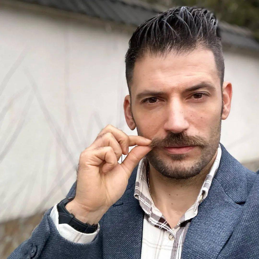 健身_演艺_保加利亚