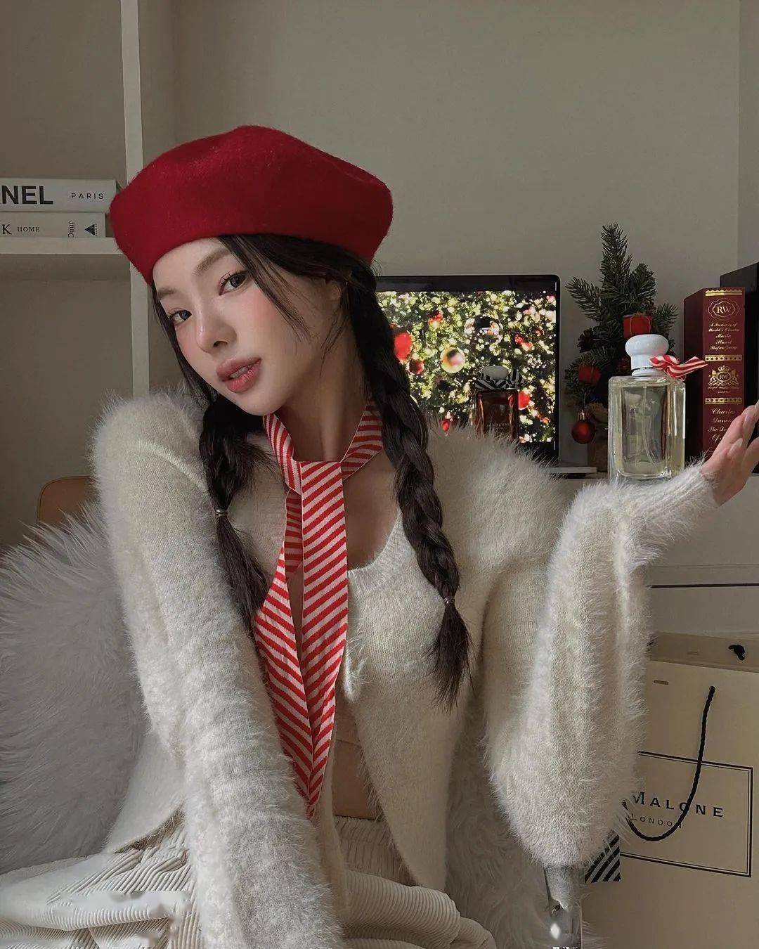 在这部剧中,不仅能看到lindsay lohan所饰演的饭店千金找到自己的人生