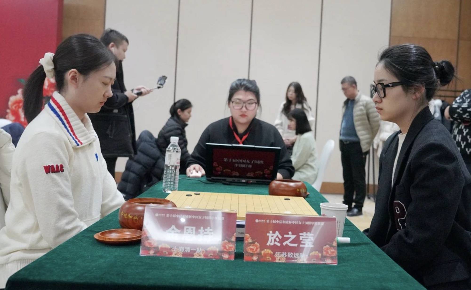 “新八段之战”金恩持胜於之莹，女子围甲冠军仍有悬念_中国围棋协会_江苏_上海