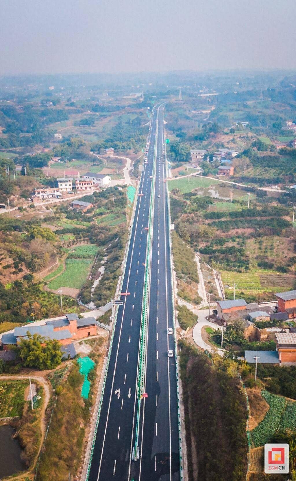 成自泸赤高速连接线段本月底并网通车_自贡_高速公路_交通运输局