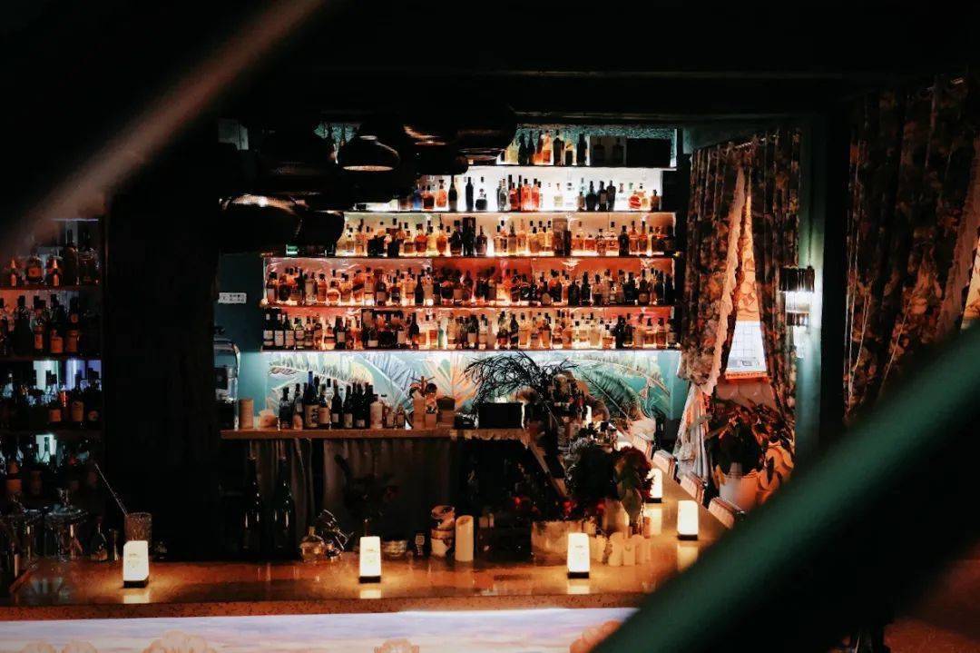 云南文山酒吧图片