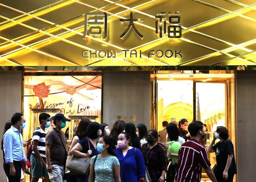 Chow Tai Fook surpasses Hermes and Rolex in sales