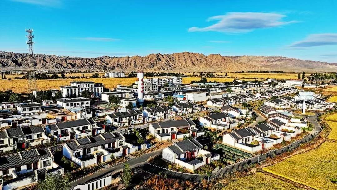 甘肃张掖甘州:美景引客来 旅游富农家_甘州区_乡村_孙金成