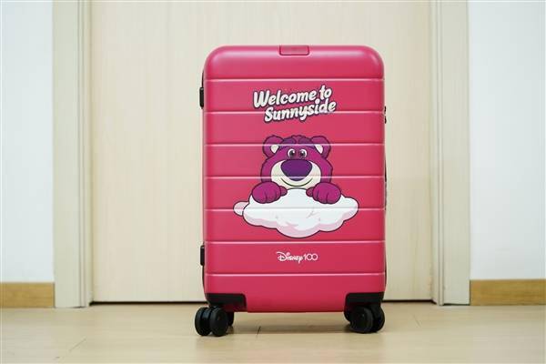 少女风拉满！米家旅行箱20英寸迪士尼100周年草莓熊限定图赏(图3)