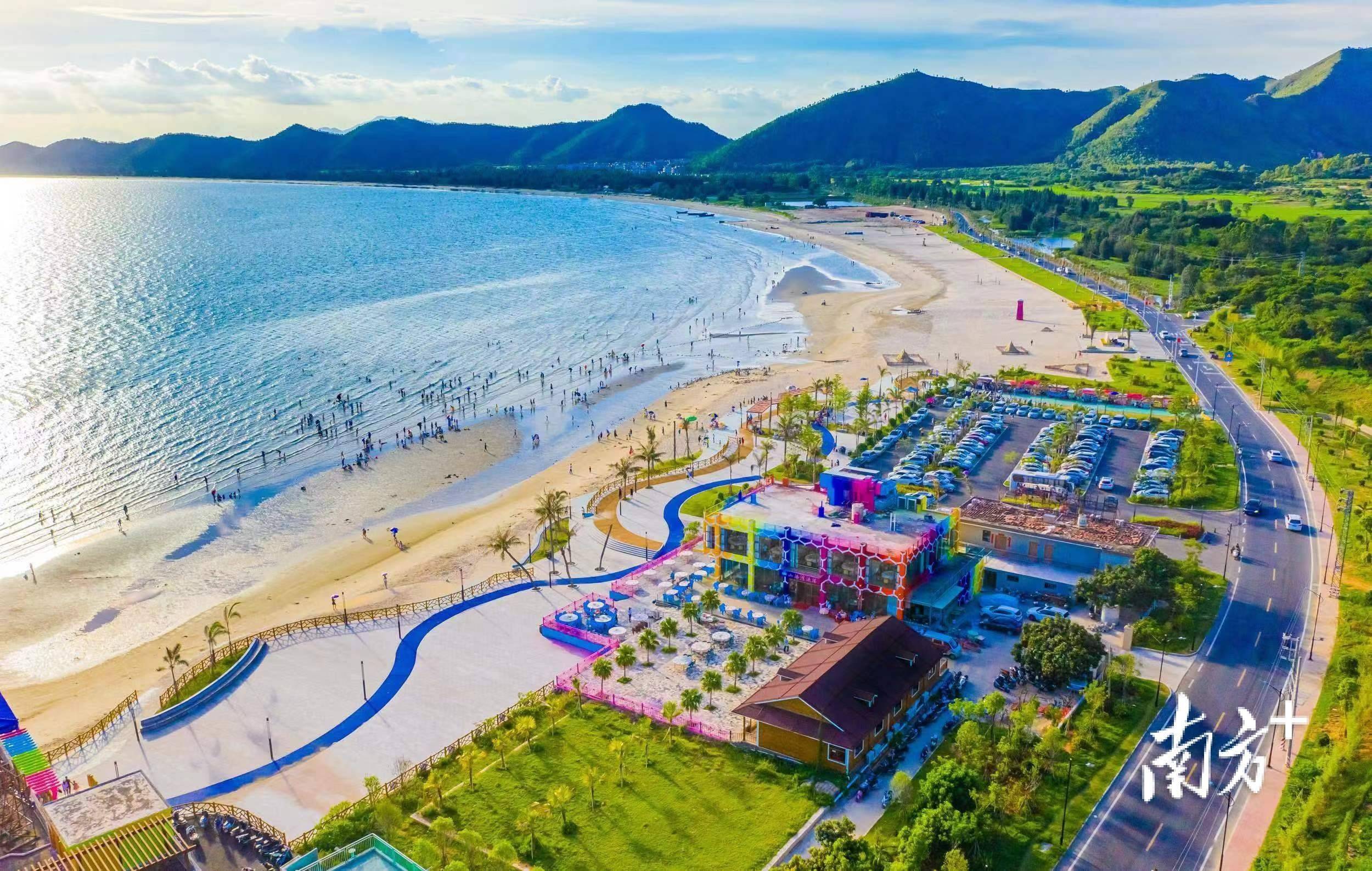 陆丰拥有190公里长的海岸线,沿海有乌坎,甲子,碣石,湖东,金厢5个港口