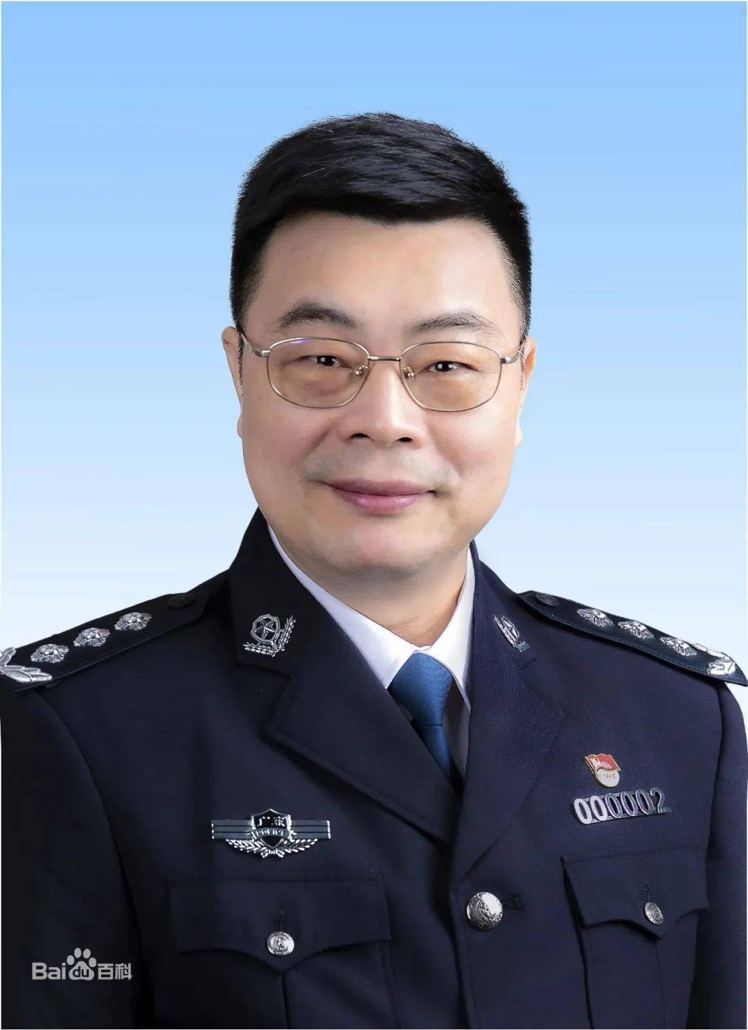 这位梅州人,现任广东省公安厅常务副厅长