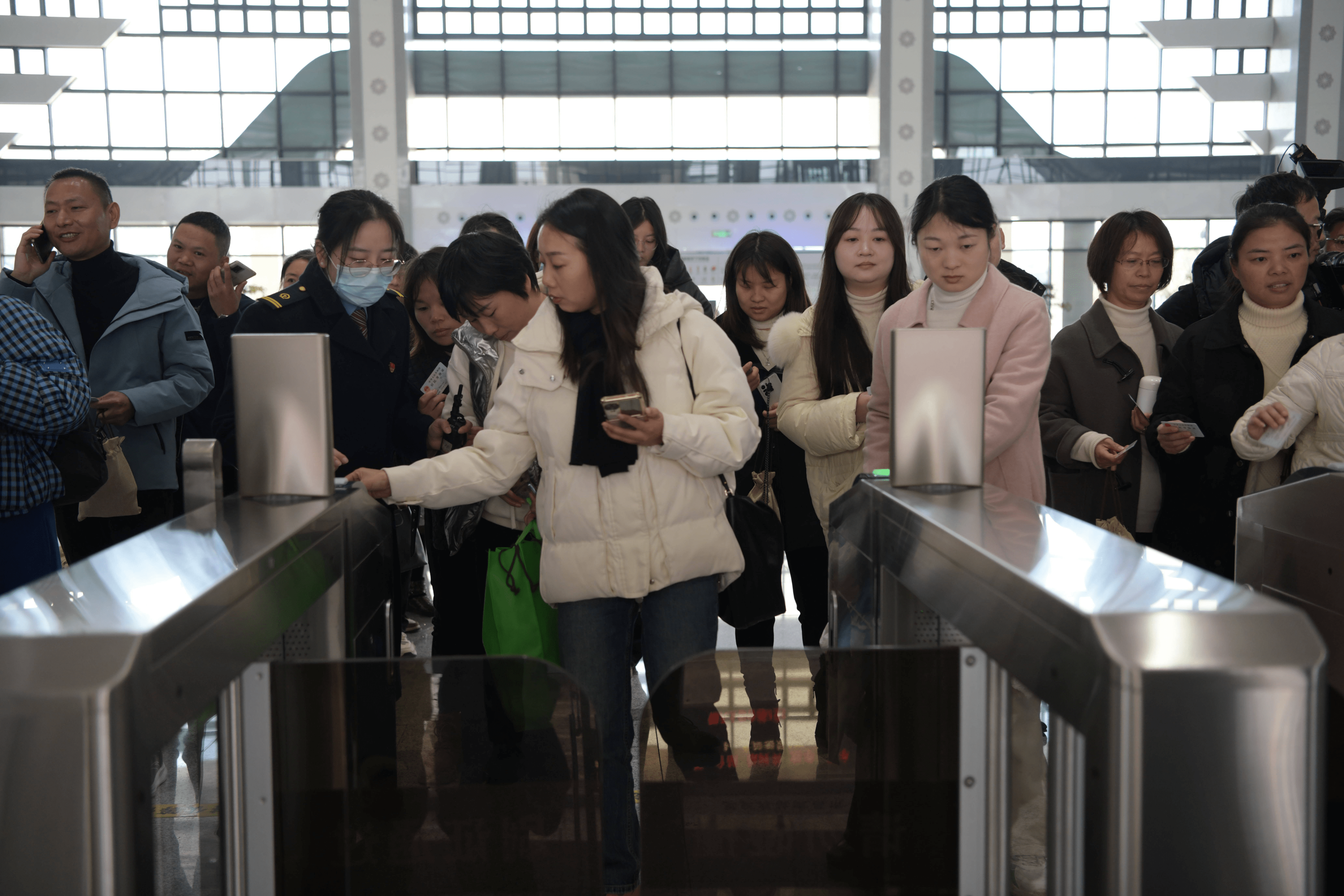 南昌火车站内部图片