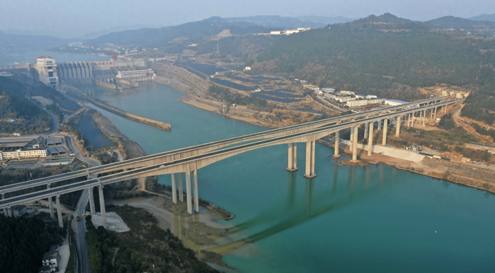 四川成綿蒼巴高速公路綿蒼段今天通車_成都_建設_蒼溪