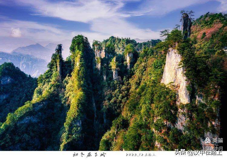 香炉山雪景香炉山也是光雾山的一个风景区,春有百花秋有月,夏有凉风冬