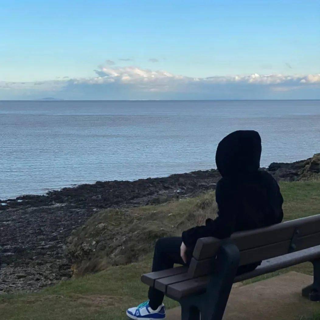 男生头像|从不觉得野心勃勃是贬义词