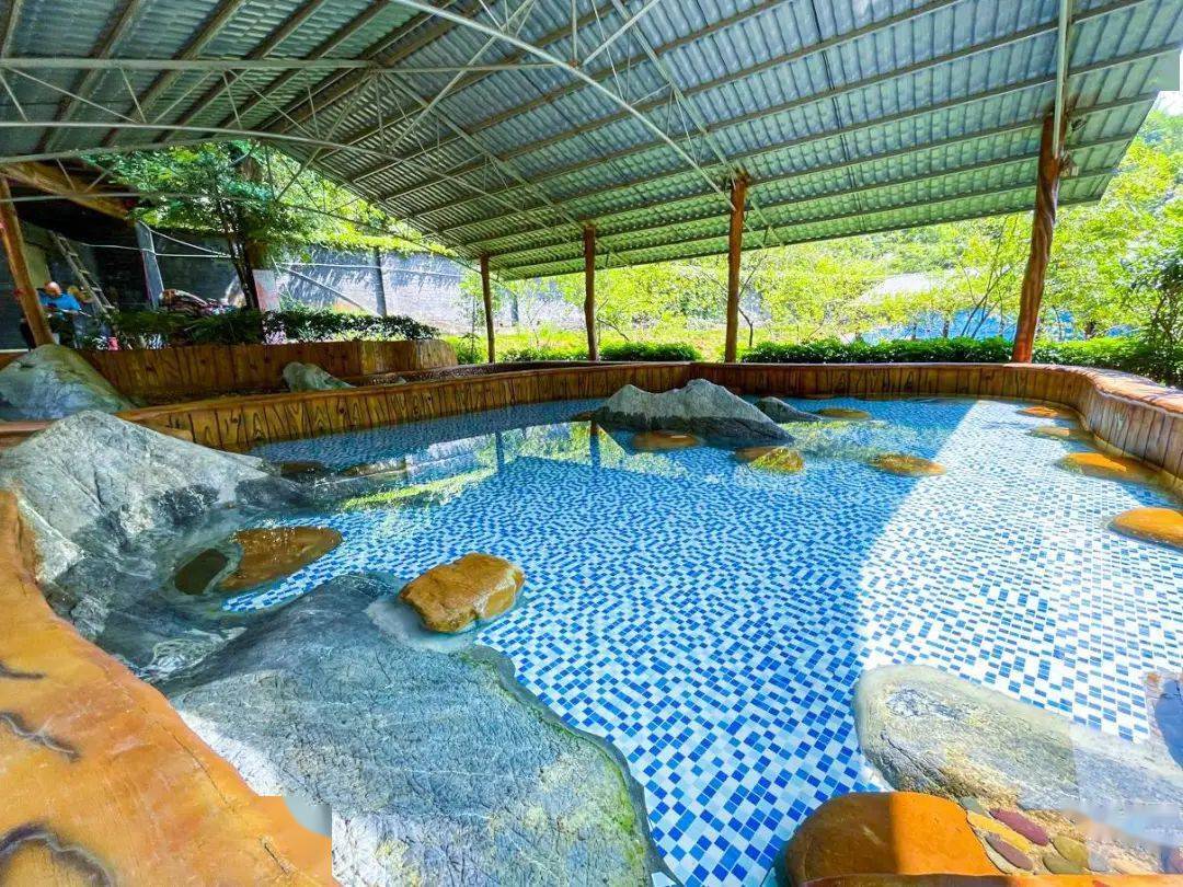 住英西峰林小华山峪涧山居景观房,早餐 半山汤泉