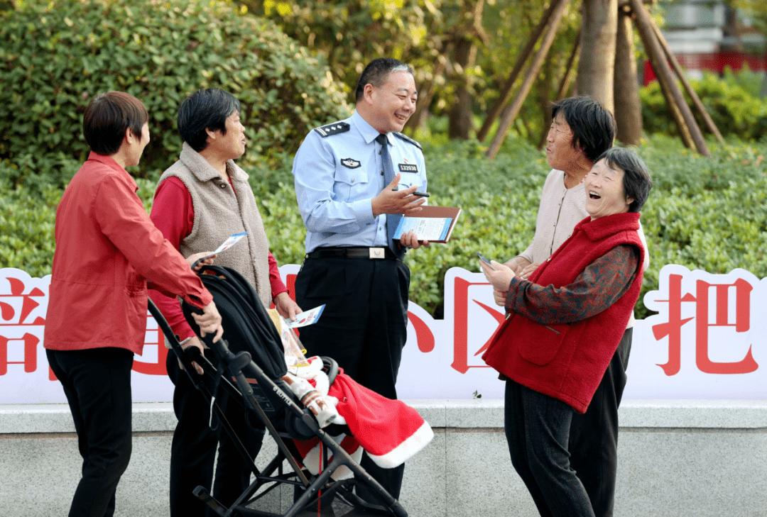 陆迅_公益_程春芳