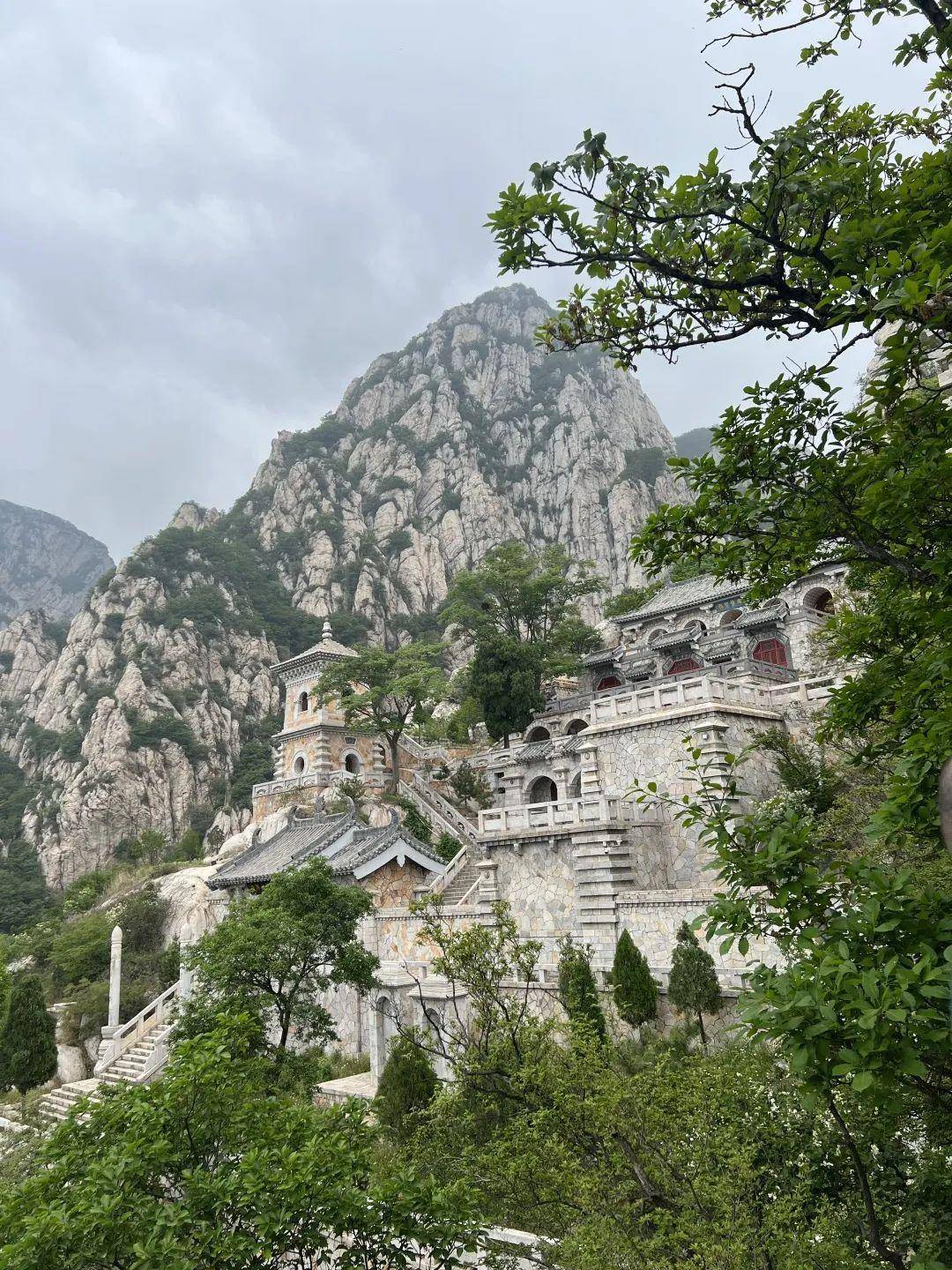 王璇/图据多方考证研究,嵩山是华胥老母的诞生地和享祭地,华胥氏所处