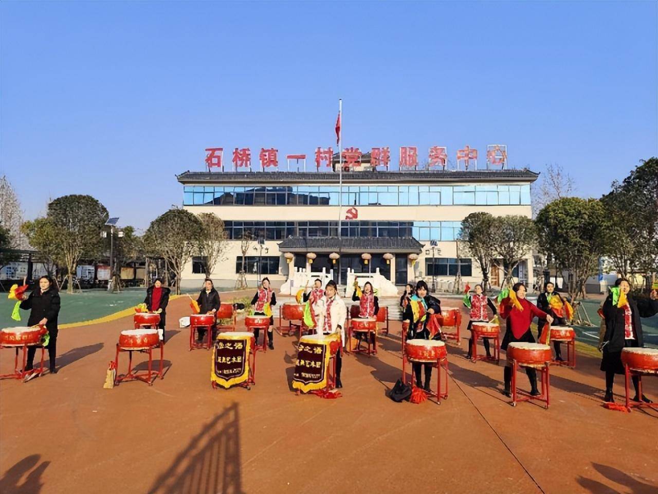 南阳市卧龙区石桥镇:坚持推进以巡促治 古镇老街绽放新颜_经济_建设