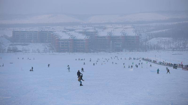 烏市水區新年雪趣_遊客_維斯特_冰雪