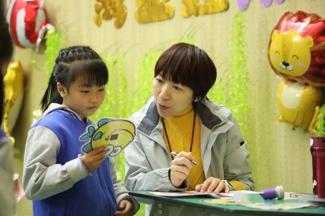 【乐学鸿业 主题活动】小海燕乐闯关 鸿业娃hi翻天——丰台五小鸿业